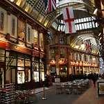Quiet Liverpool St Station Residence