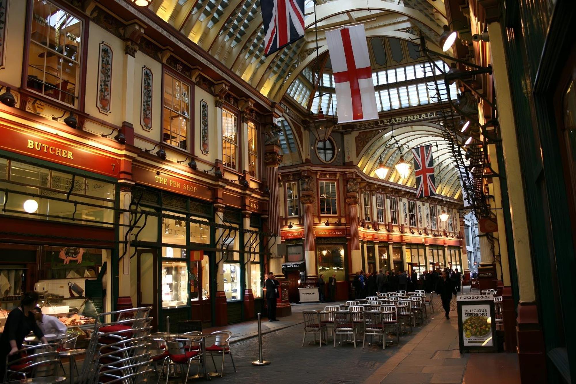 Quiet Liverpool St Station